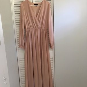 Lulu’s size M pink dress- long sleeve with slit